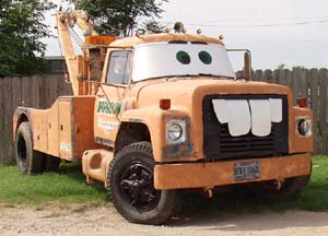 77 IHC 'Ben A Towr' Tow Truck