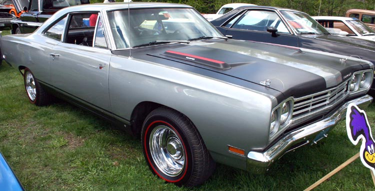 69 Plymouth RoadRunner Coupe